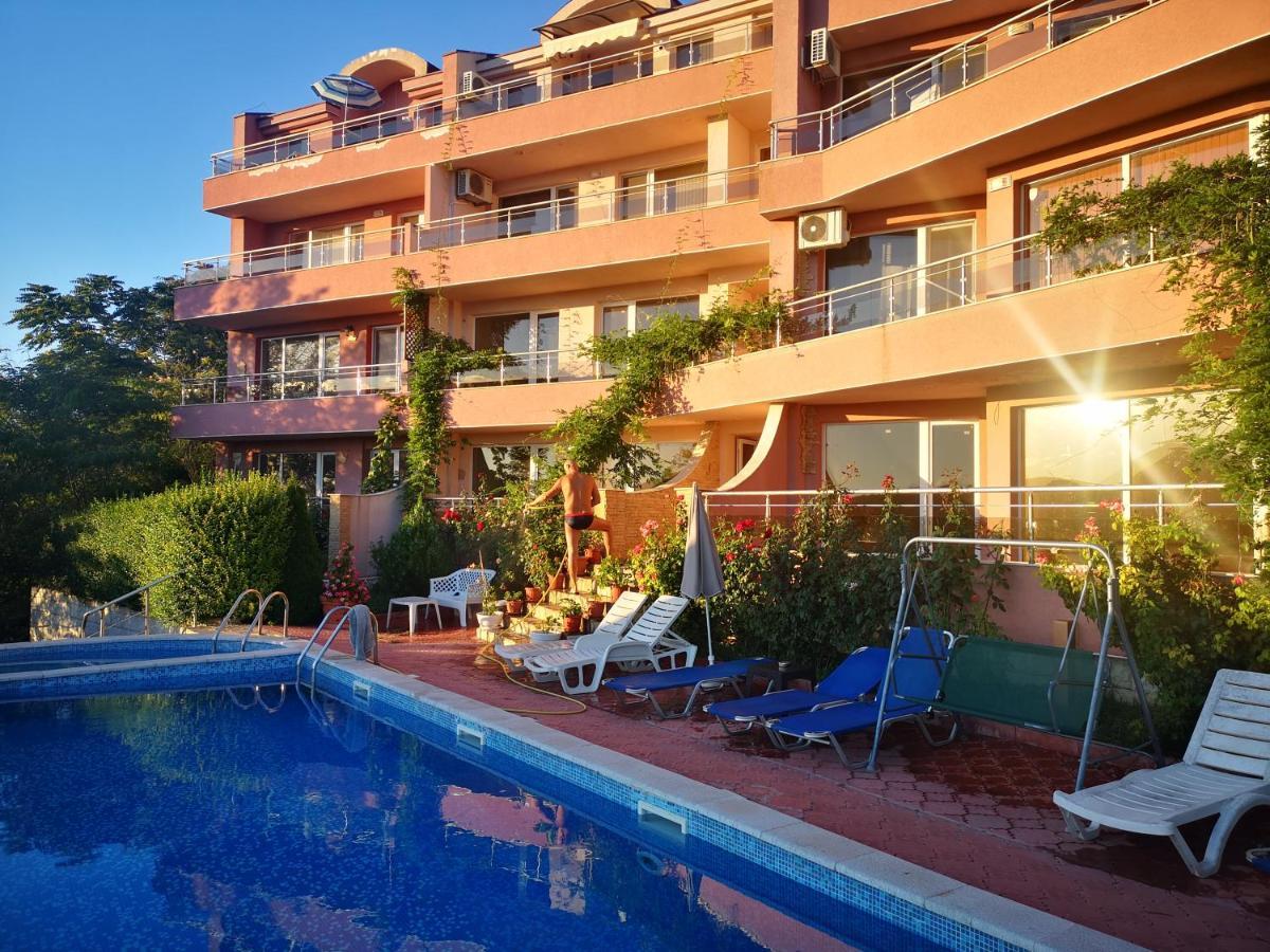Seaview Apartment Complex Karia Kavarna Exteriér fotografie